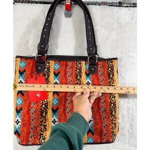 Montana West Tote Bag Aztec reversible print NWT Leopard accents mult pkts